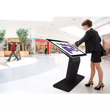 Wewnętrzny infokiosk dotykowy PCAP 43 cale