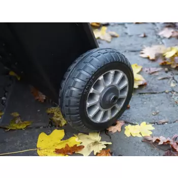 Zewnętrzny potykacz multimedialny