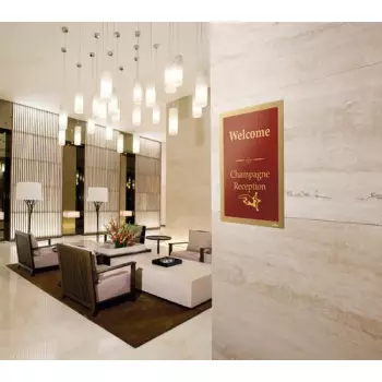 Samoprzylepna ramka magnetyczna A4