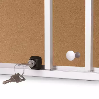 Korkowa gablota Millenium z przesuwanymi drzwiami