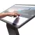 Dotykowy kiosk StreamLine z monitorem 32 cale