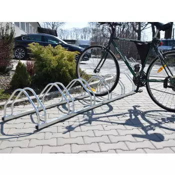 Stojak-na-rowery-Redon-ocynkowany