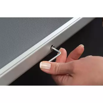 Rama zatrzaskowa zamykana na klucz inbusowy 32 mm