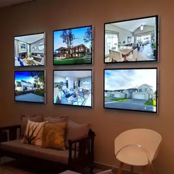 Ramka naścienna Vitrine Media Two Clip