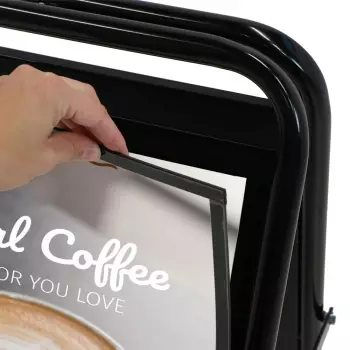 Elegancki potykacz z ramką magnetyczną